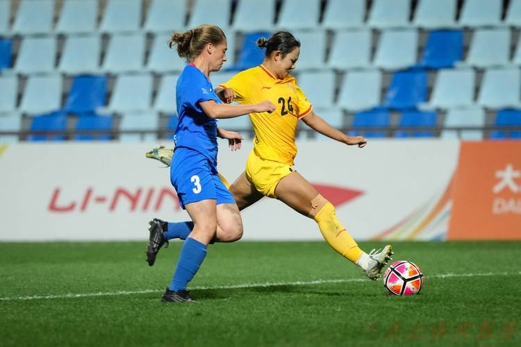 世界杯赛程，开云体育：“女孩足球节”让梦想与欢笑在绿茵场绽放